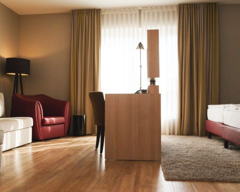 View of the hotel room in category Auslese at the Weinhotel Kaisergarten in Alzey