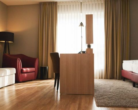 View of the hotel room in category Auslese at the Weinhotel Kaisergarten in Alzey